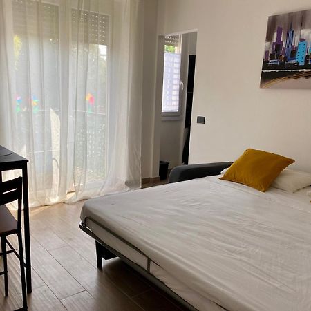 Moderno Ed Elegante Loft Con Balcone Apartamento Milão Exterior foto