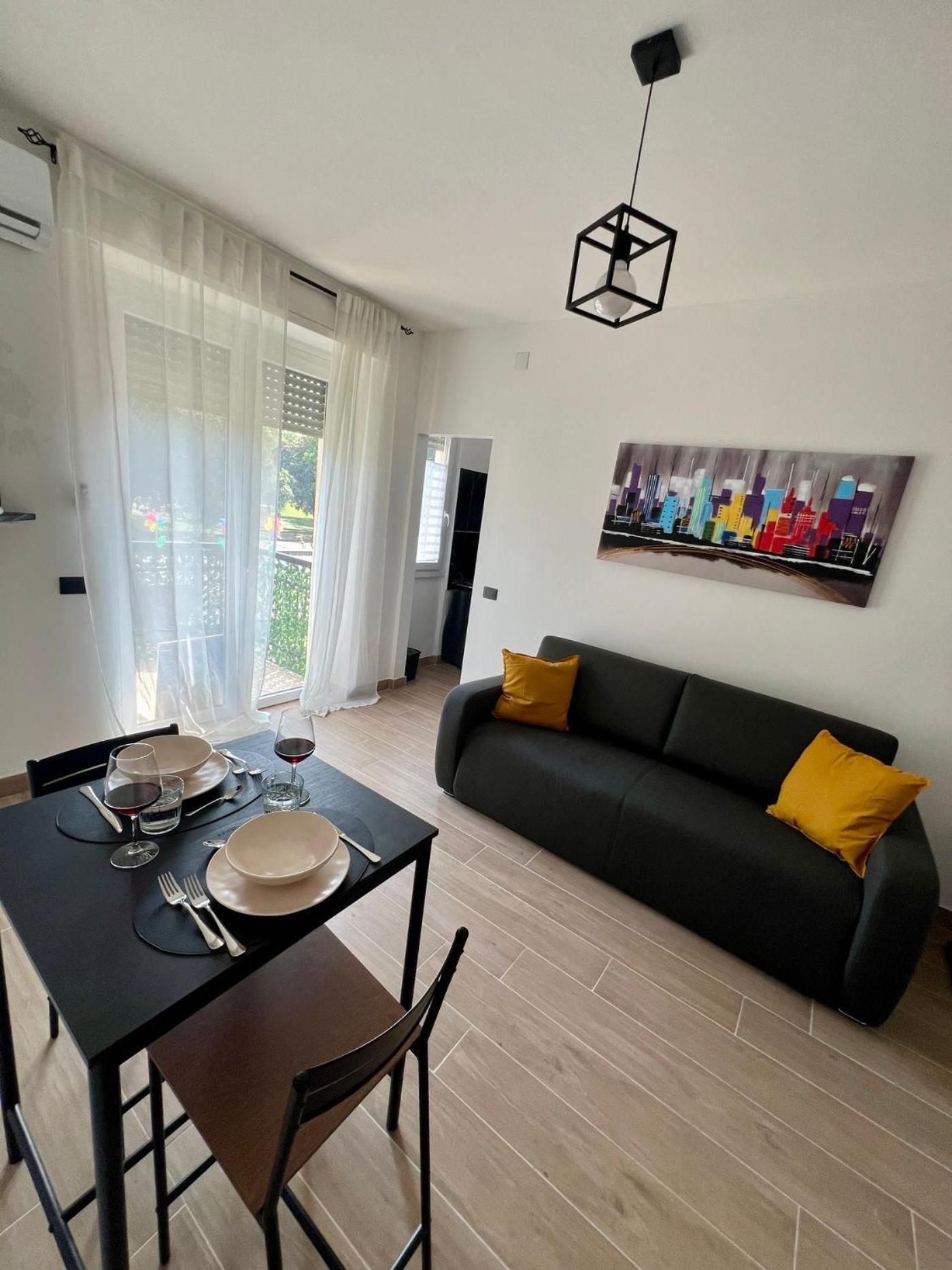 Moderno Ed Elegante Loft Con Balcone Apartamento Milão Exterior foto